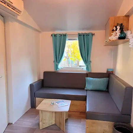 Camping Aux Portes De Cassis